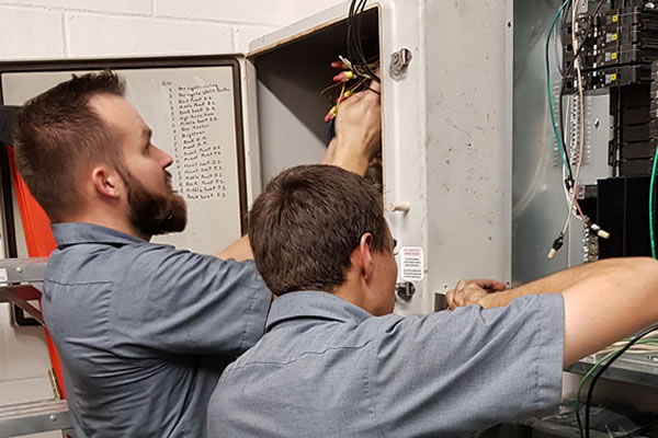What’s an Electrical Training Program Like?