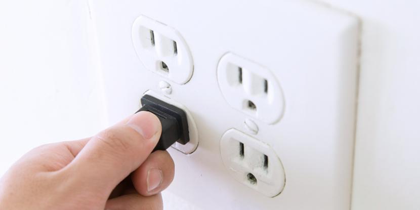 Electrical Outlet Replacement in Spring, TX